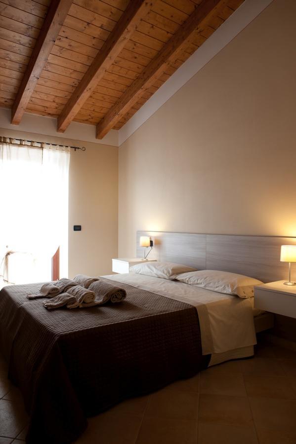 Al Borgo Alloggi Desenzano del Garda Dış mekan fotoğraf